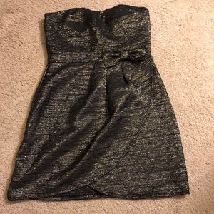 Strapless dress